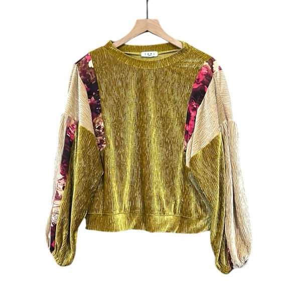 THML Tops - THML Velvet Balloon Sleeve Pullover Top Size Medium